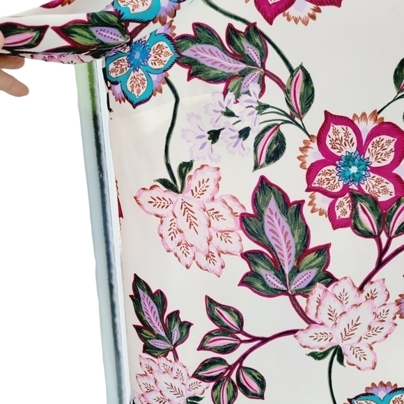 TALBOTS Floral Blouse - Picture 8 of 11